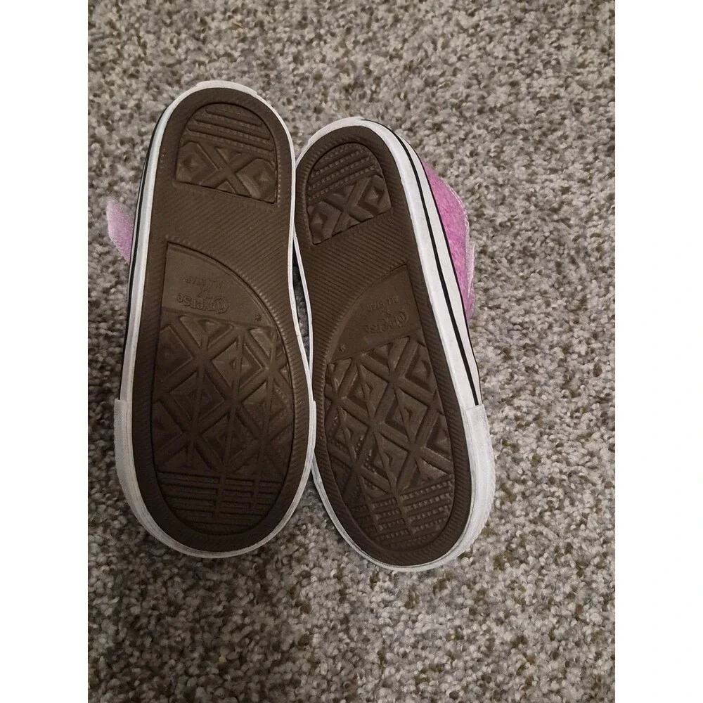 Converse Pink Glitter Sparkle Toddler Size 9 Skater Girly